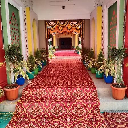 Gayatri'S Brahmapur Eksteriør billede