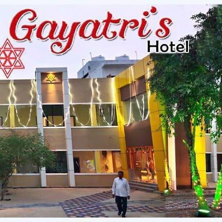 Gayatri'S Brahmapur Eksteriør billede